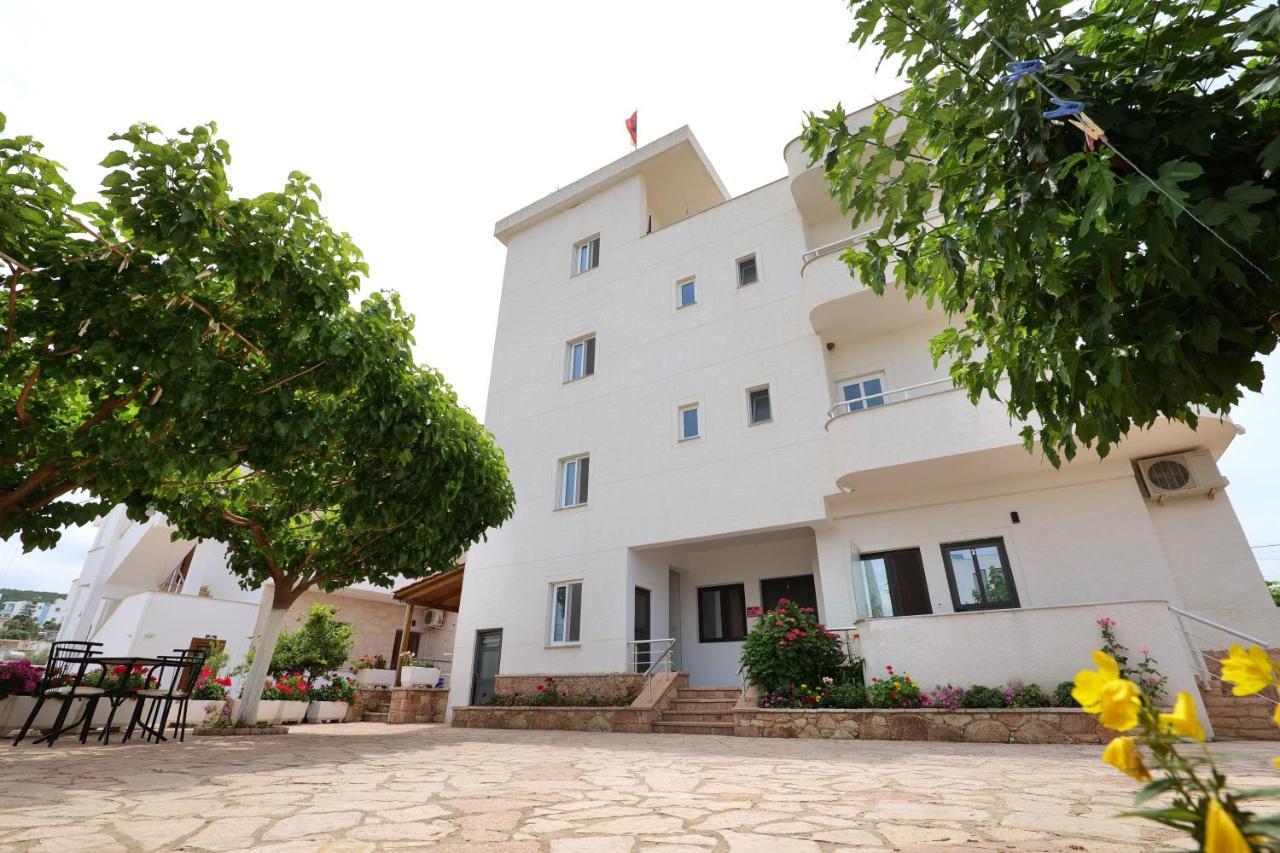 Guest House Gerard Ksamil Exterior foto